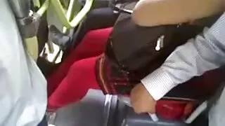 자유로운 여자 친구를 지켜 몇 가지 방문에 대한 연결 시설