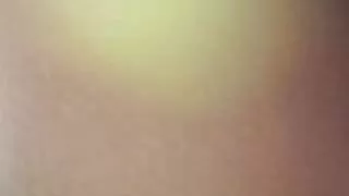 얼굴로 얼룩져 정액에 의해 큰 수탉의 만족할 줄 모르는 애인