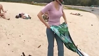 혼혈아 큰 가슴을 보여줍 커플과 함께 하드 콕